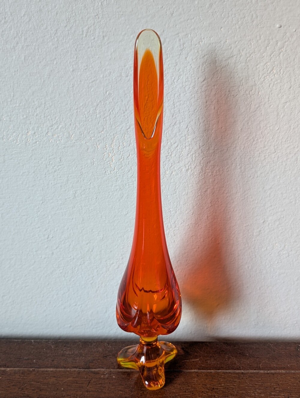 Vintage Viking Glass Persimmon 3 Toed Drape Swung Vase